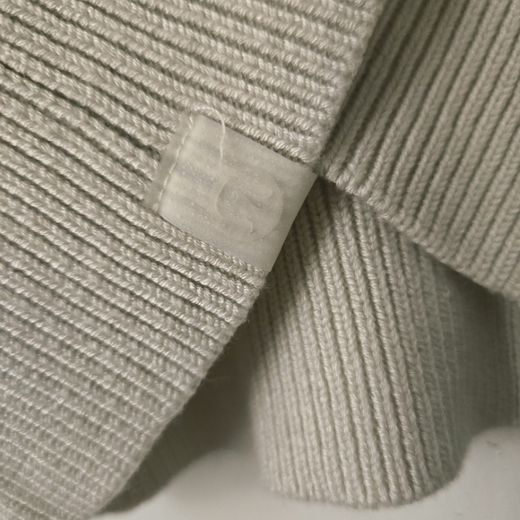lululemon athletica Cream Crew Neck Sweater - Picture 6 of 6